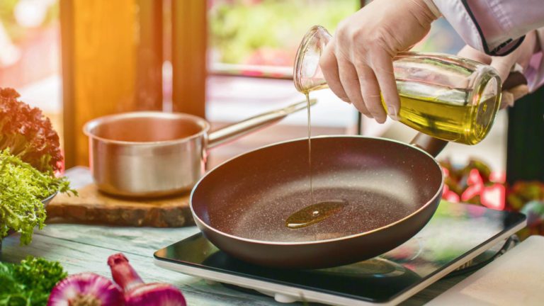 Cooking-With-Oil